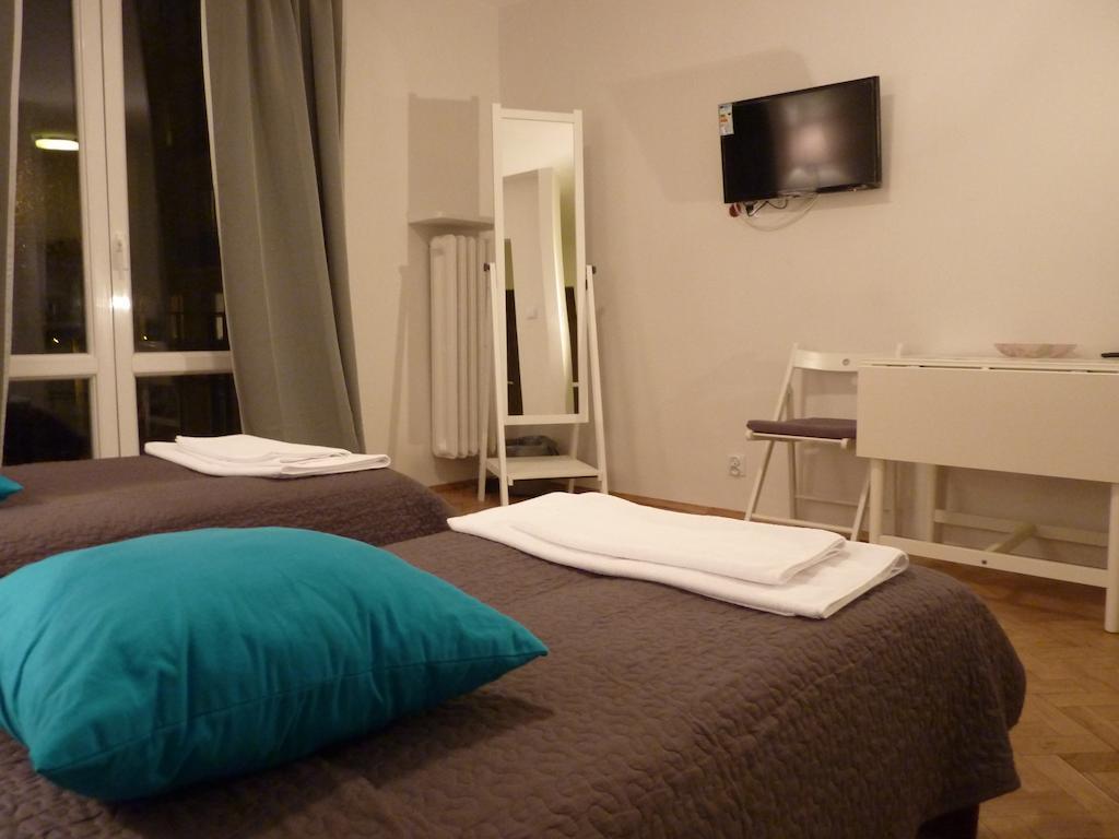 Koro De Varsovio - Apartament Ciasna 10 Ngoại thất bức ảnh