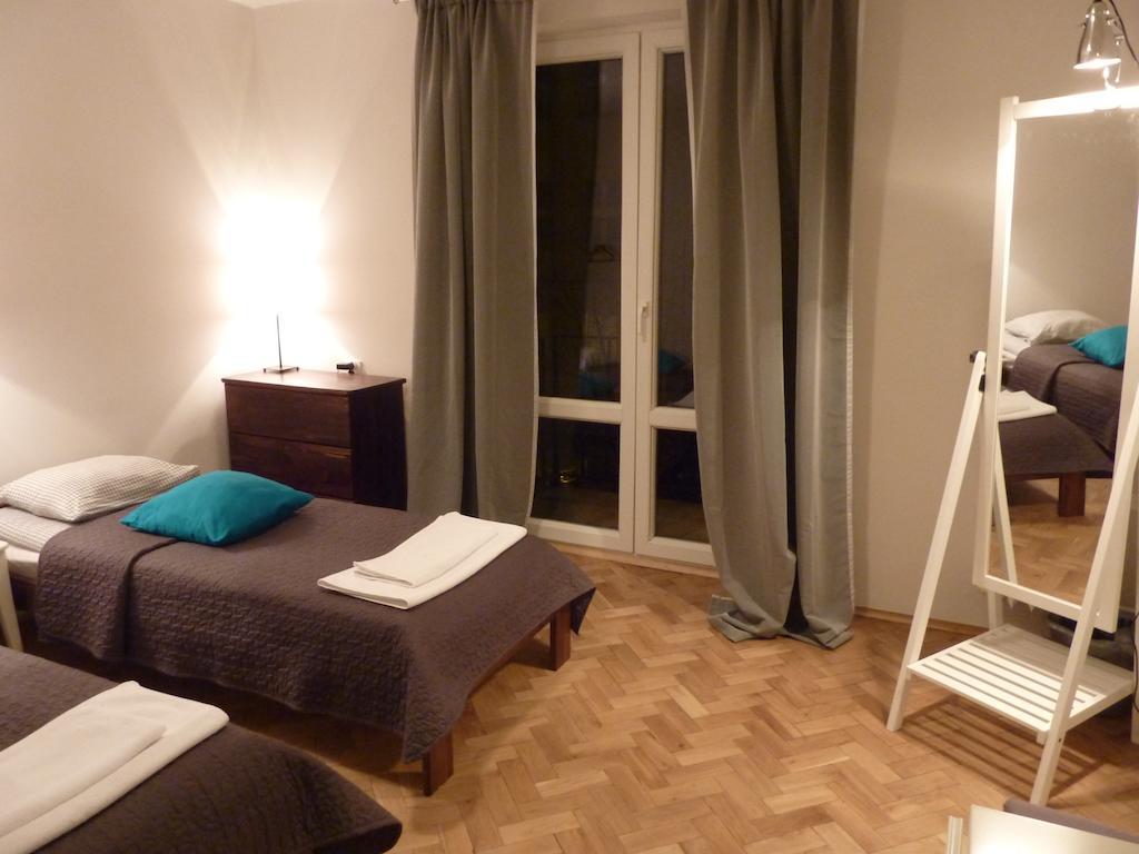 Koro De Varsovio - Apartament Ciasna 10 Ngoại thất bức ảnh