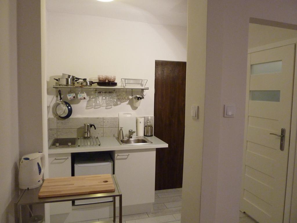 Koro De Varsovio - Apartament Ciasna 10 Ngoại thất bức ảnh